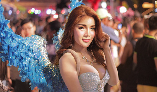 ladyboy asie